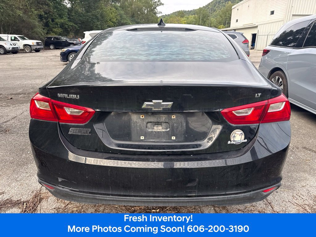 Used 2018 Chevrolet Malibu LT FWD image 7