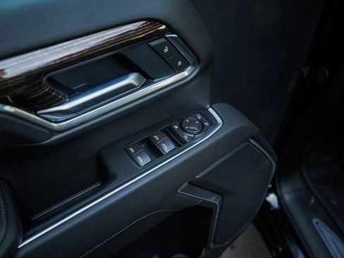 New 2026 GMC Sierra 3500 SLE w/ SLE Value Package image 17