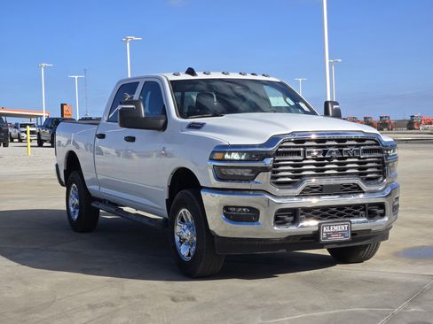 New 2026 RAM 2500 Tradesman image 3