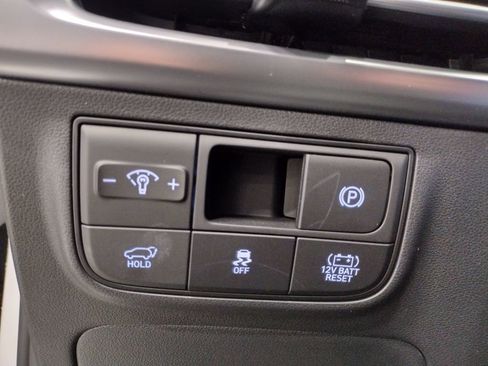 New 2026 Hyundai Tucson Limited AWD/4WD image 32
