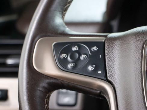 Used 2018 GMC Yukon Denali w/ Denali Ultimate Package image 14