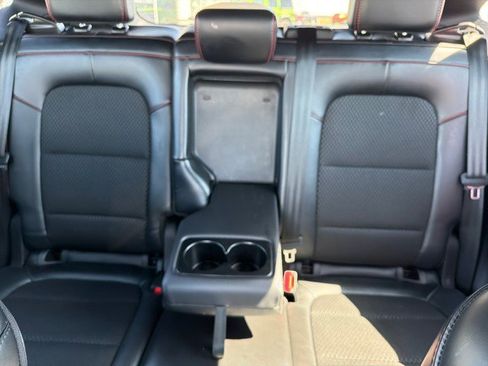 Used 2025 Ford Escape ST-Line image 36