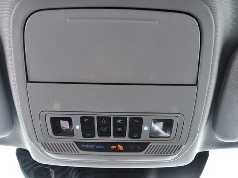 Used 2023 Ford Explorer XLT w/ Equipment Group 202A image 34