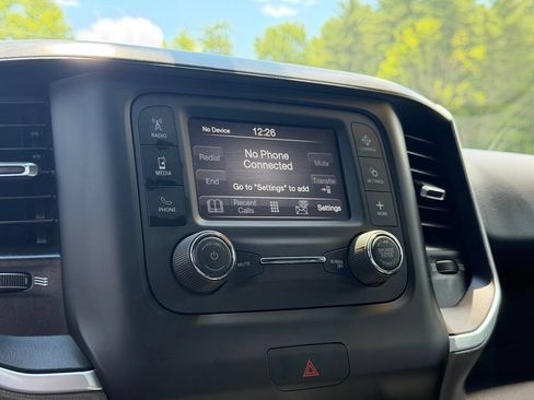 Used 2021 RAM 1500 Big Horn AWD/4WD image 10