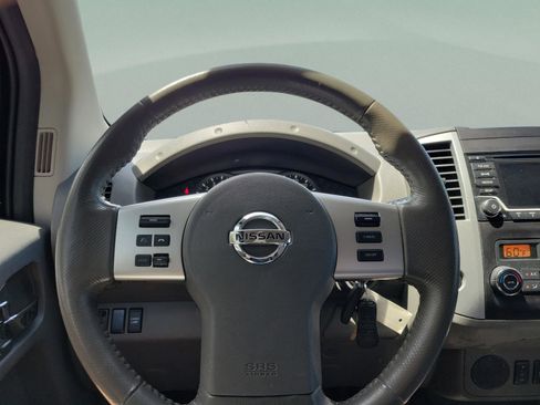 Used 2017 Nissan Frontier SV w/ SV Value Truck Package RWD image 20