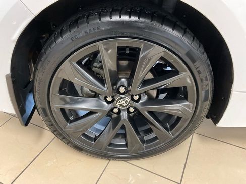 Used 2023 Toyota Corolla SE image 8