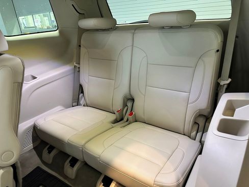 Used 2021 GMC Acadia Denali image 13