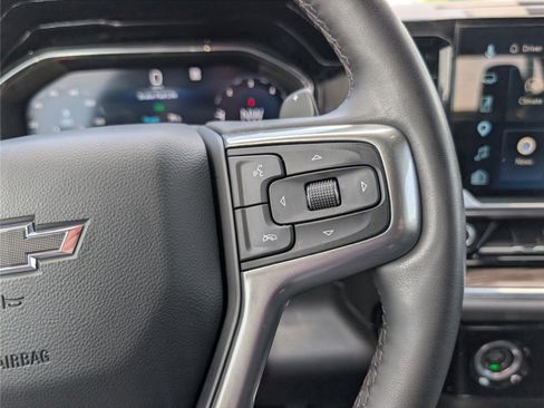 Used 2023 Chevrolet Silverado 1500 RST w/ Z71 Off-Road Package AWD/4WD image 23