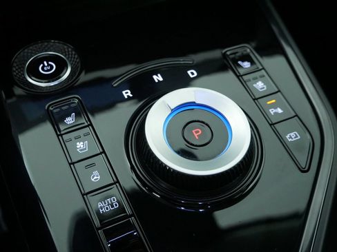 Used 2024 Kia Niro Wave w/ Wave Preserve Package FWD image 35