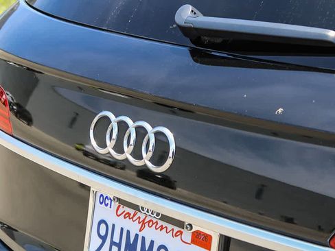 Used 2021 Audi Q5 2.0T Premium Plus w/ Premium Plus Package AWD/4WD image 11