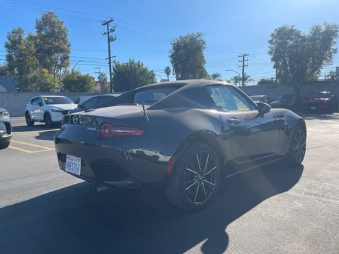 Certified 2025 MAZDA MX-5 Miata RF Grand Touring RWD image 2