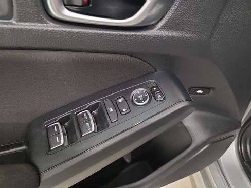 Used 2022 Honda Civic Sport image 15