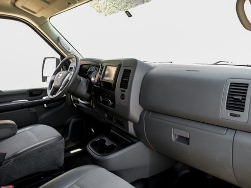 Used 2021 Nissan NV 2500 S RWD image 10