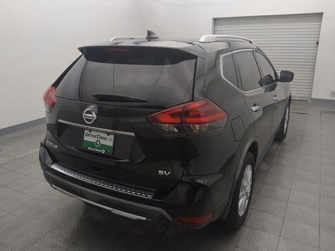 Used 2018 Nissan Rogue SV FWD image 7