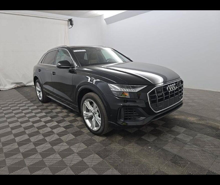 Used 2023 Audi Q8 Premium Plus w/ Premium Plus Package AWD/4WD image 1