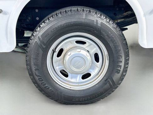 Used 2021 Ford F350 XL w/ Power Equipment Group RWD image 28