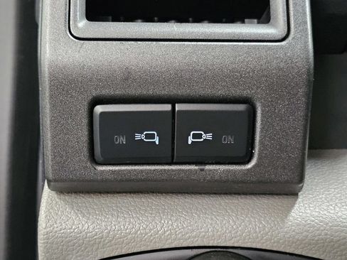 Used 2022 Ford F550 4x4 Crew Cab Super Duty w/ Power Equipment Group image 32