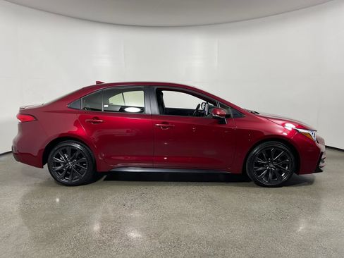 Certified 2026 Toyota Corolla SE w/ SE Package FWD image 2