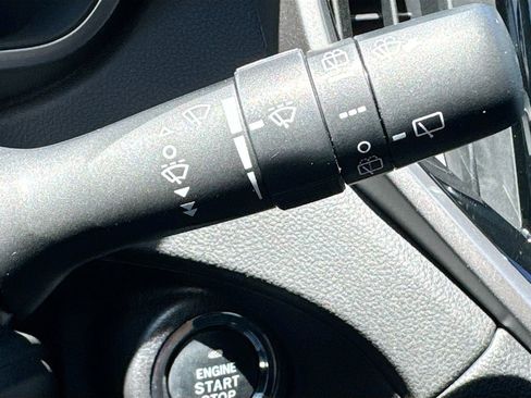 Used 2023 Subaru Ascent Limited w/ Technology Package AWD/4WD image 13