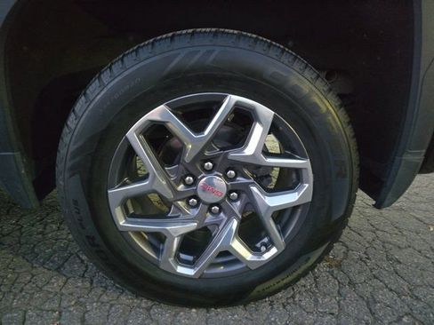 Used 2022 GMC Sierra 1500 SLT w/ SLT Premium Plus Package image 33