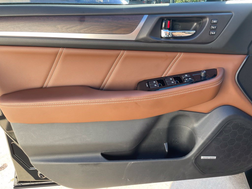 Used 2019 Subaru Outback 3.6R Touring w/ Popular Package #3A AWD/4WD image 27