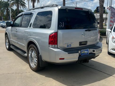 Used 2008 Nissan Armada LE w/ Technology Pkg image 4