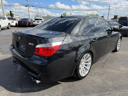 Used 2006 BMW M5 RWD image 3