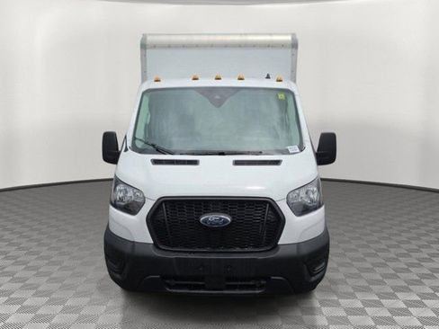 Used 2022 Ford Transit 350 DRW RWD image 2