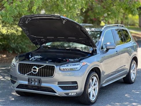 Used 2018 Volvo XC90 T6 Momentum w/ Momentum Plus Package AWD/4WD image 44
