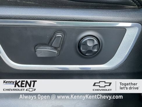 Used 2020 RAM 1500 Laramie image 32