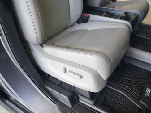 Used 2019 Honda Odyssey EX-L image 27
