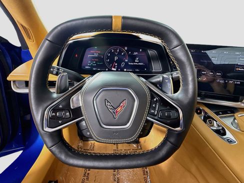 Used 2022 Chevrolet Corvette Stingray Premium Conv w/ Chrome Exterior Badge Package RWD image 8