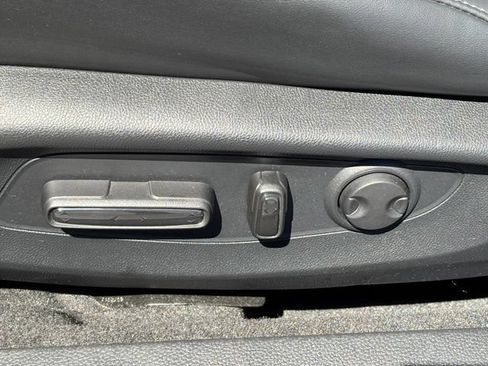 Used 2025 Honda Accord Sport image 8