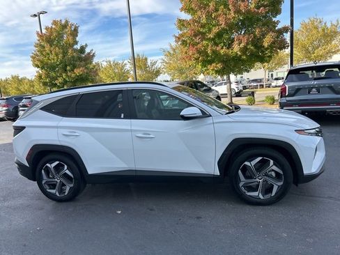 Used 2024 Hyundai Tucson SEL w/ Convenience Package image 4