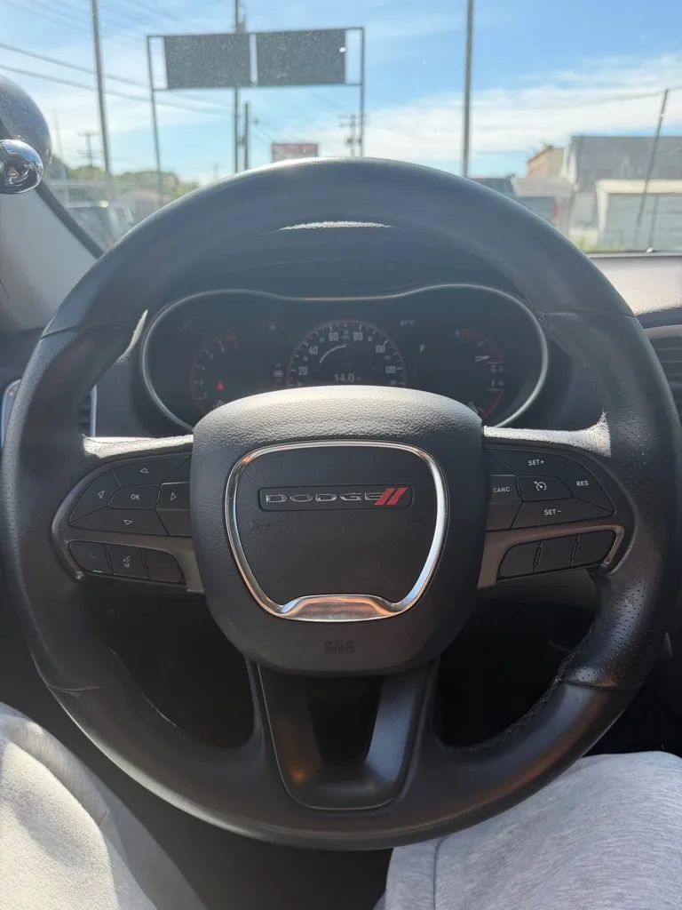 Used 2019 Dodge Durango SXT AWD/4WD image 9