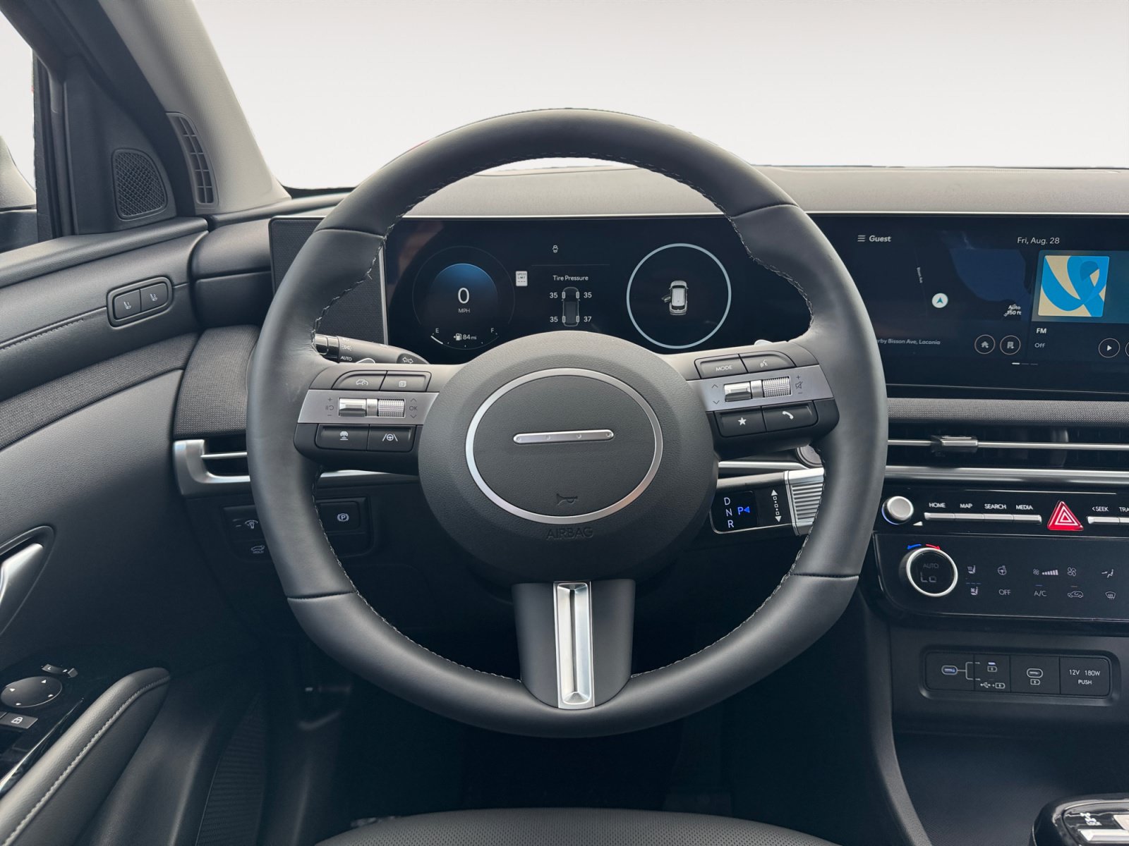 New 2026 Hyundai Tucson Limited AWD/4WD image 12