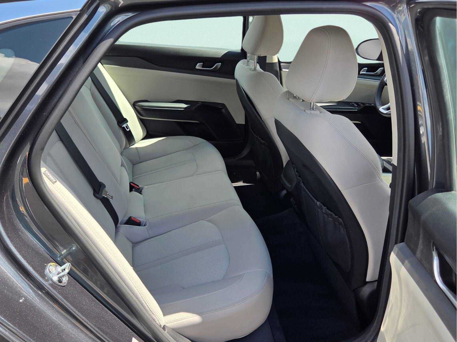 Used 2022 Kia K5 LXS FWD image 17
