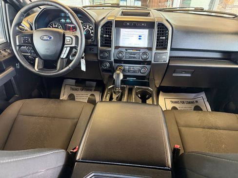 Used 2019 Ford F150 XLT w/ Equipment Group 302A Luxury AWD/4WD image 18