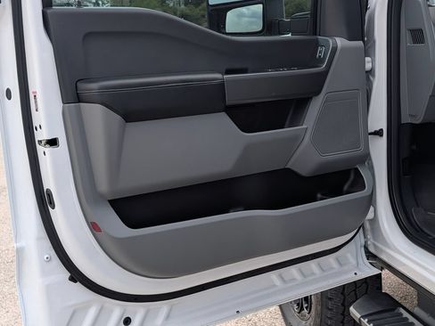 Certified 2024 Ford F250 XL w/ STX Appearance Package AWD/4WD image 24