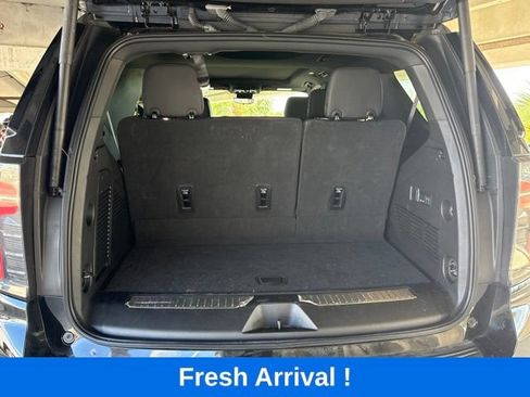 Used 2026 Chevrolet Tahoe High Country AWD/4WD image 5