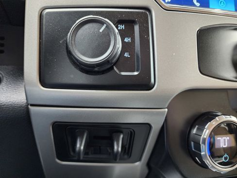 Used 2022 Ford F350 Lariat w/ Lariat Ultimate Package image 46