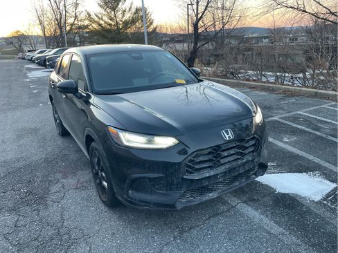 Certified 2023 Honda HR-V Sport image 7