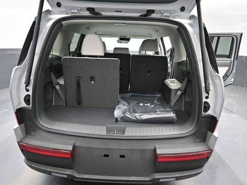 New 2026 Hyundai Santa Fe SE AWD/4WD image 13