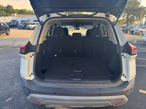 Used 2023 Nissan Rogue S FWD image 12