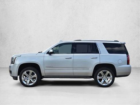 Used 2017 GMC Yukon Denali w/ Open Road Package AWD/4WD image 8