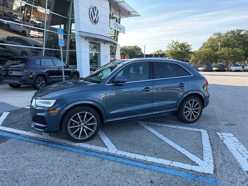 Used 2018 Audi Q3 2.0T Premium Plus w/ Premium Plus Package AWD/4WD image 1