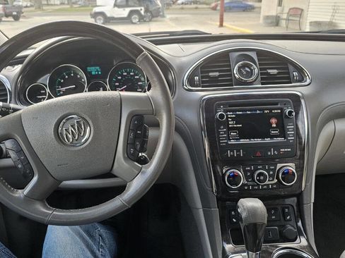 Used 2017 Buick Enclave Premium image 7