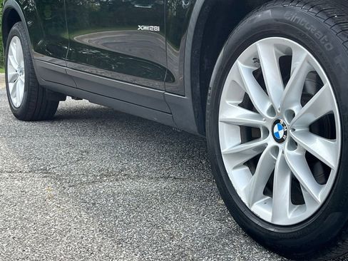 Used 2024 BMW X3 xDrive30i w/ Premium Package AWD/4WD image 9