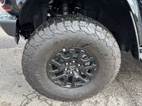 New 2026 Ford Bronco Raptor AWD/4WD image 9