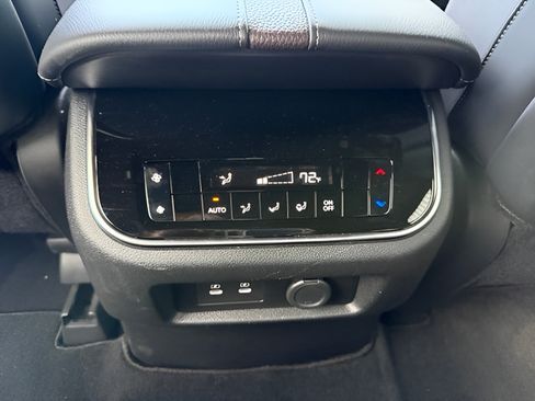 Used 2025 Nissan Armada SL w/ Captain's Chari Seat Package RWD image 29